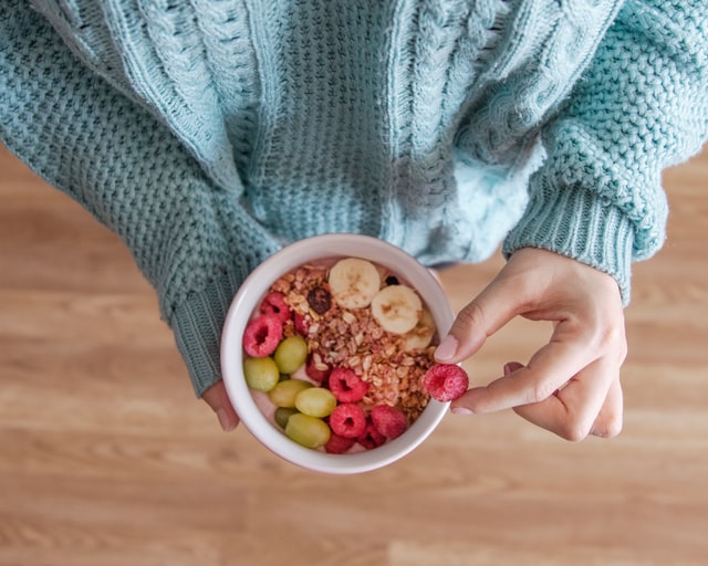 Ingredients for Athletes to Look for In Meal Replacement Shakes