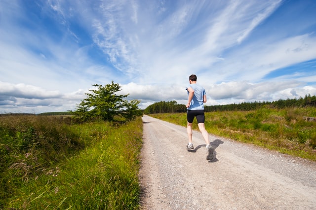 4 Reasons to Start Your Day with a Run this Thanksgiving